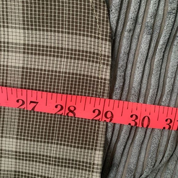 Mens Haggar Luxury Microfiber Brown Button Up Long Sleeve Shirt - Picture 5 of 6